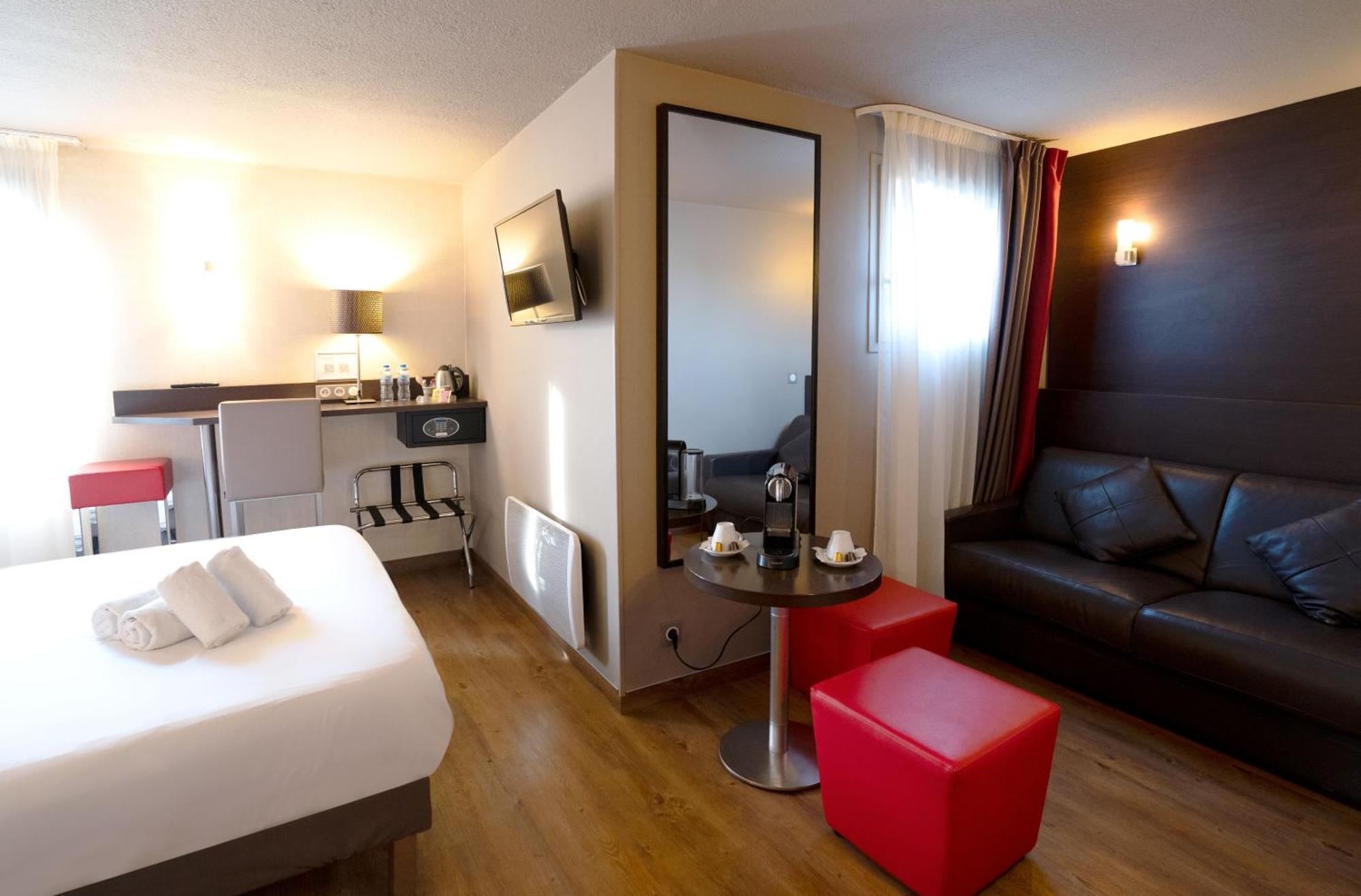 Best Western L'Atelier 117 Мобеж Екстер'єр фото